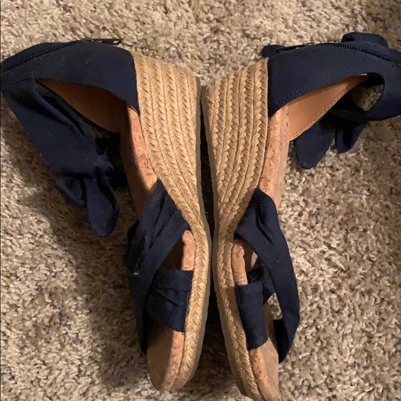 Ugg Traci Espadrille Wedge Sandal - Picture 2 of 4